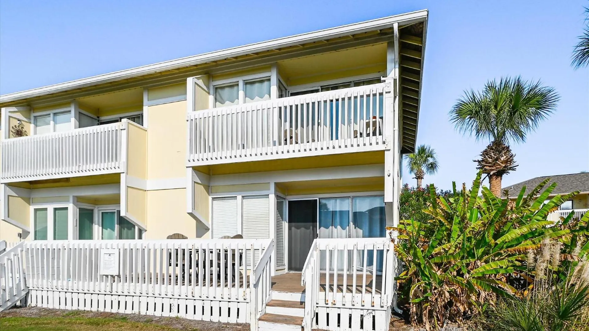 Sandpiper Cove 2042- By Isle Apartment