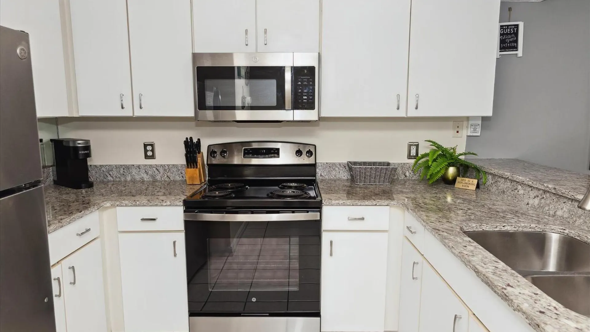 Pelican 1811- By Isle Apartamento Destin