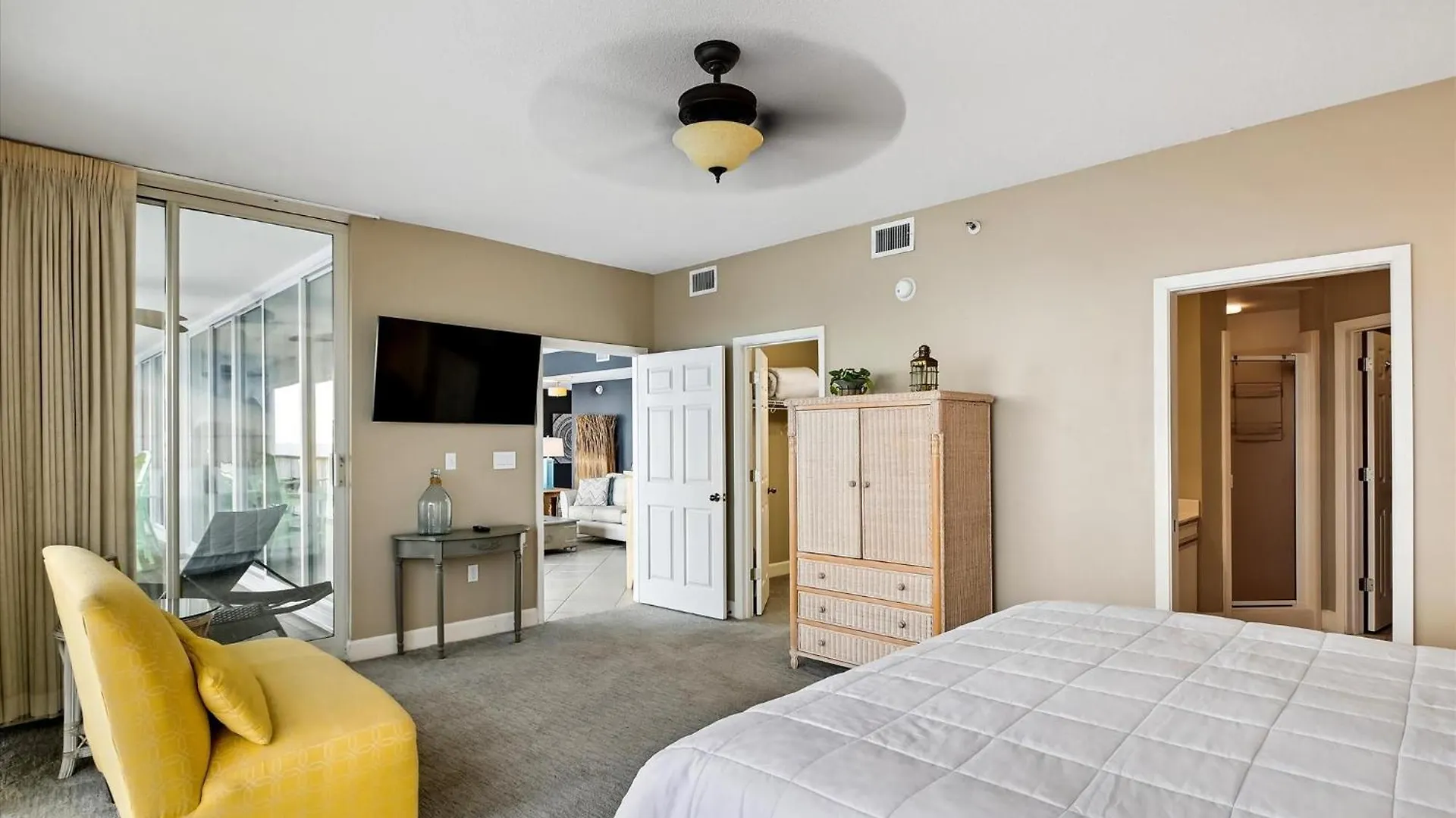 Oceania 705- By Isle Apartment Destin