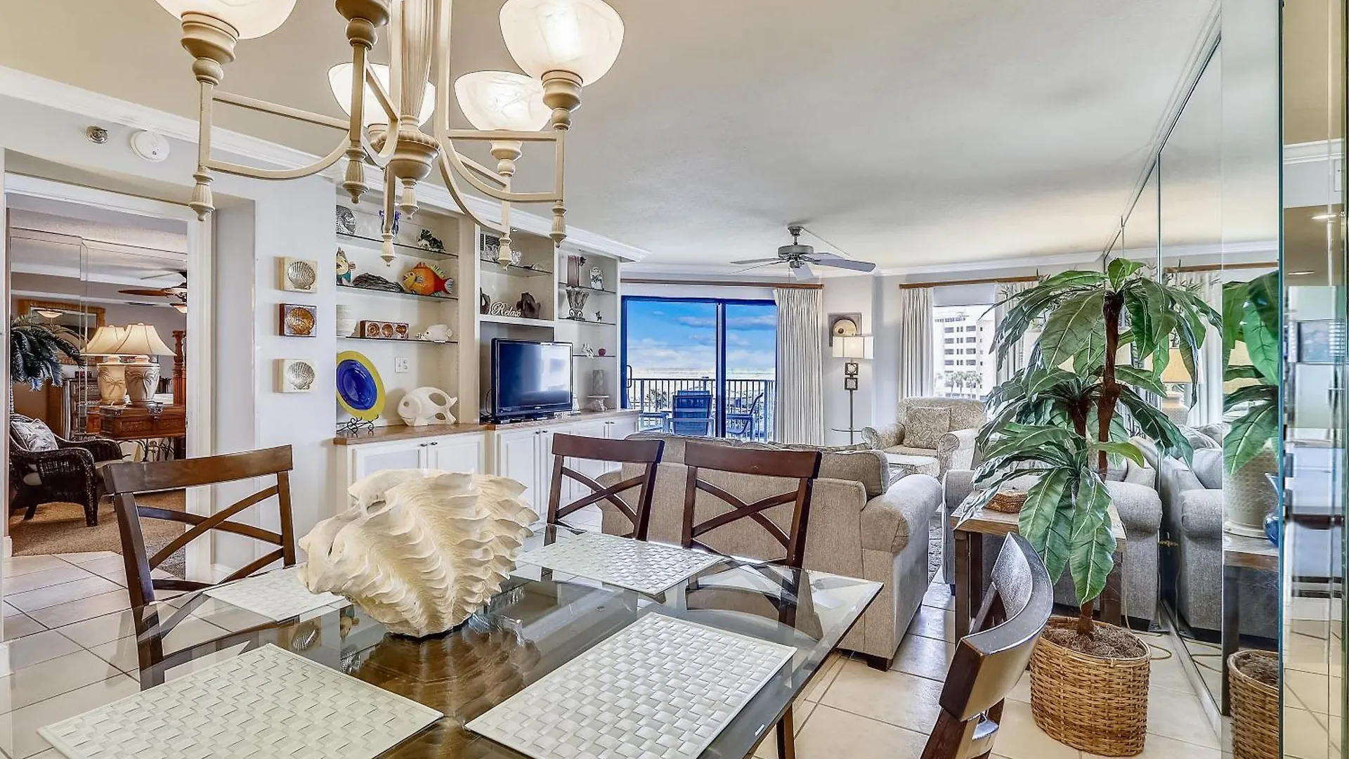 Inlet Reef 310- By Isle Apartment