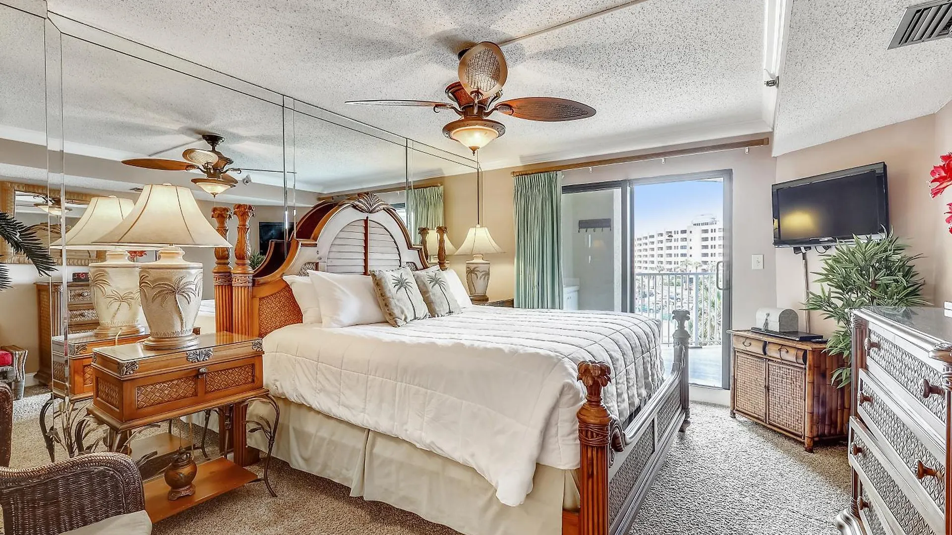 Apartment Inlet Reef 310- By Isle *