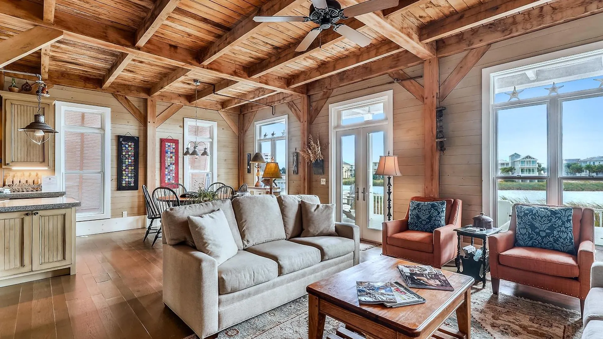 Sugar Shack- By Isle Apartment
