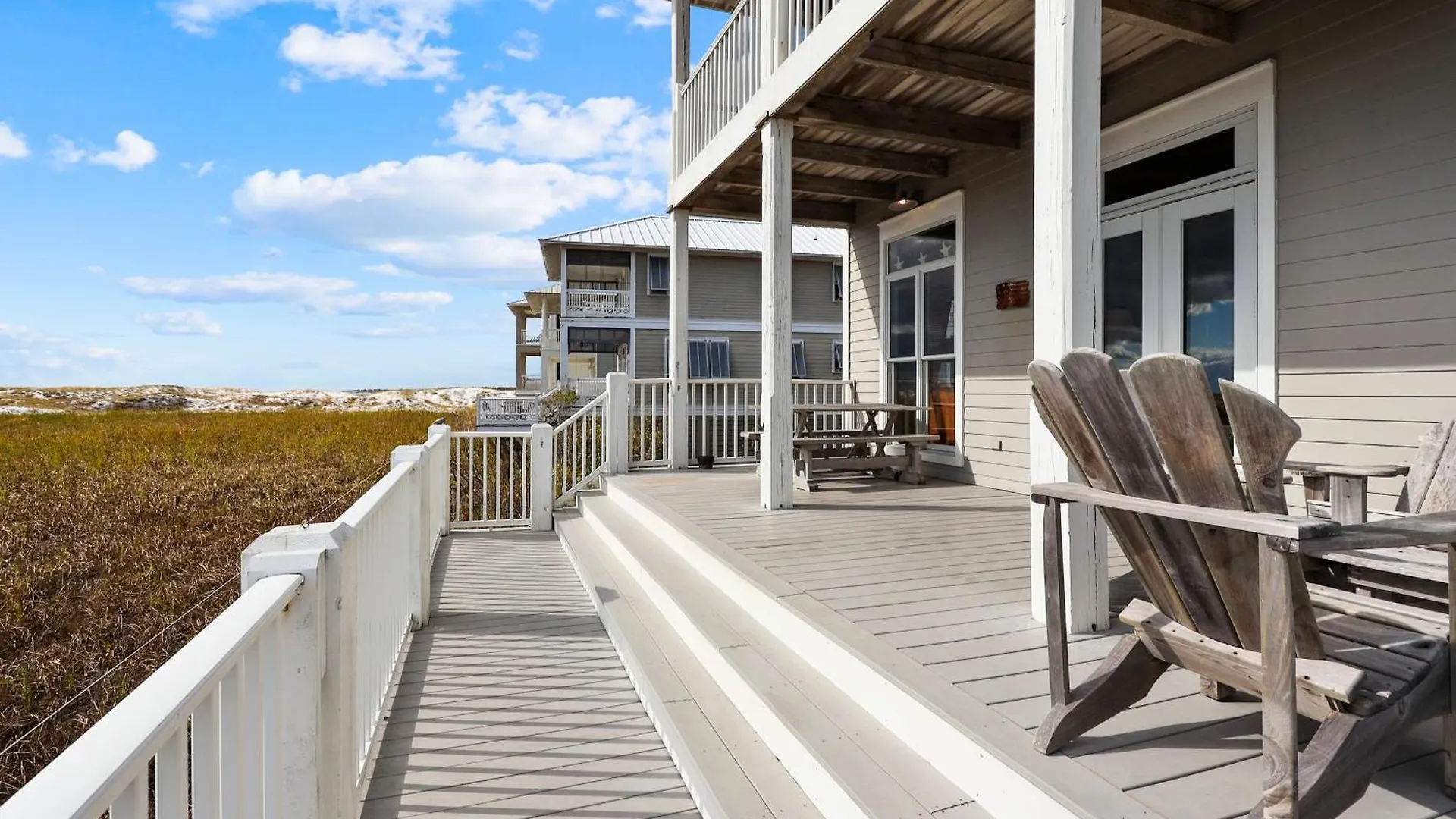 Sugar Shack- By Isle Apartment
