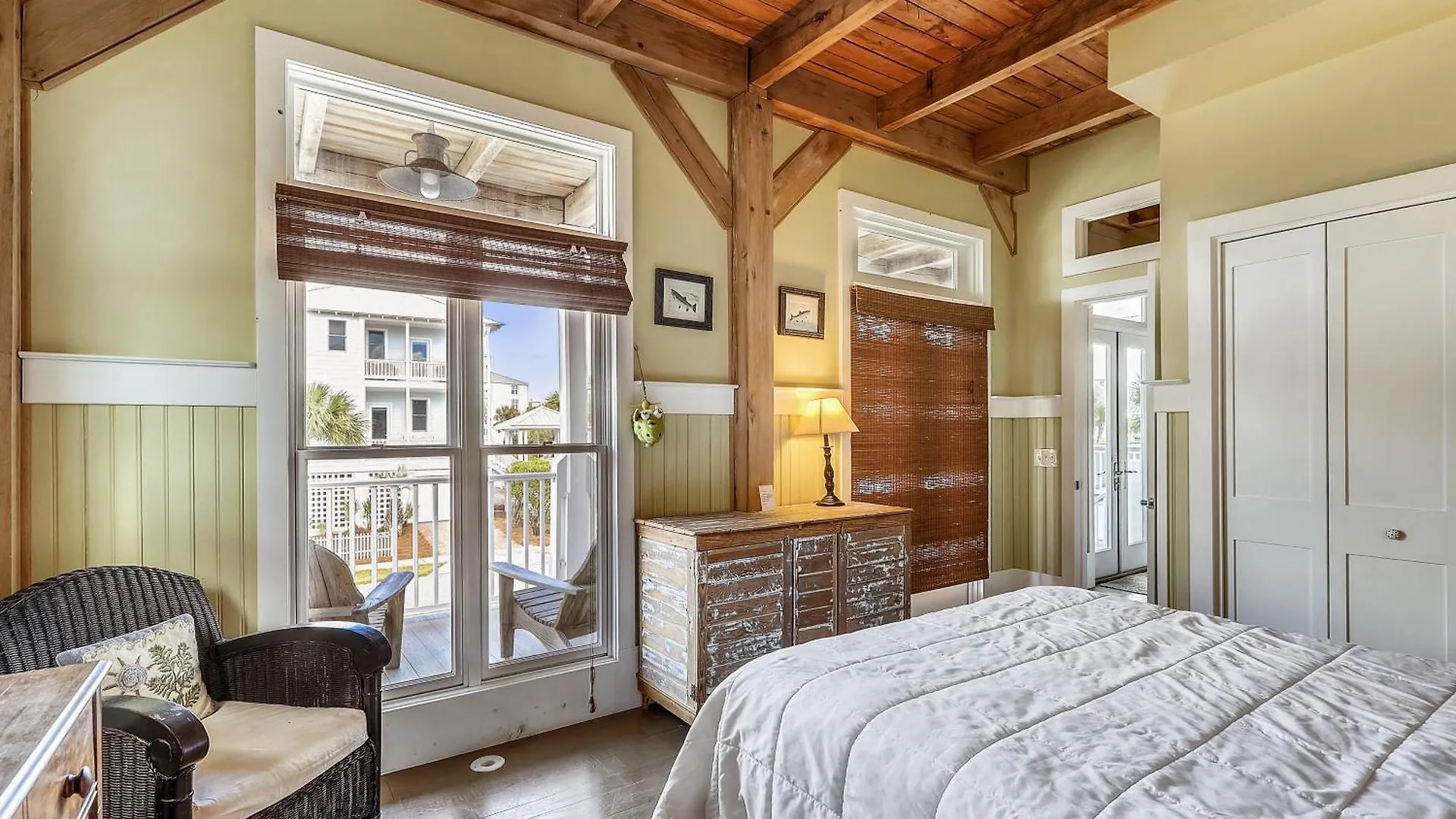 Apartment Sugar Shack- By Isle *
