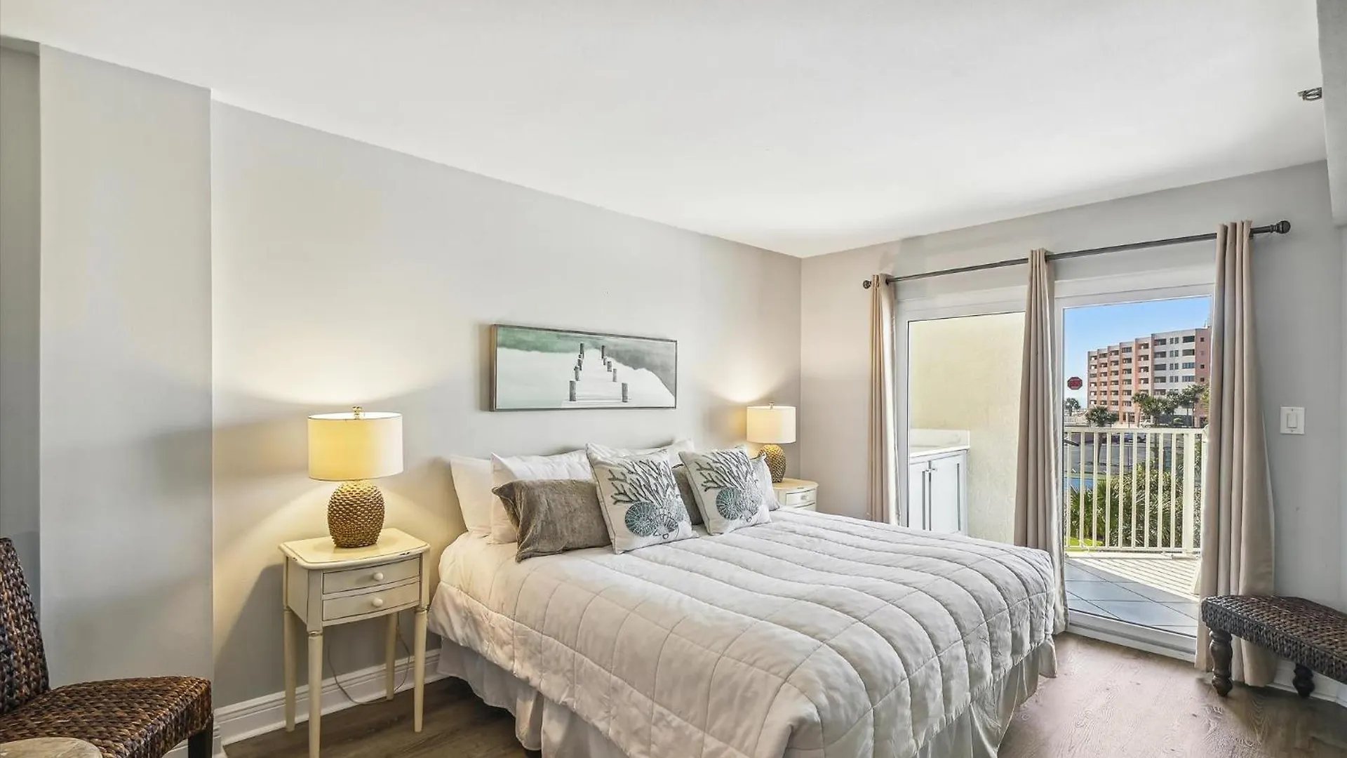 Inlet Reef 210- By Isle Apartamento
