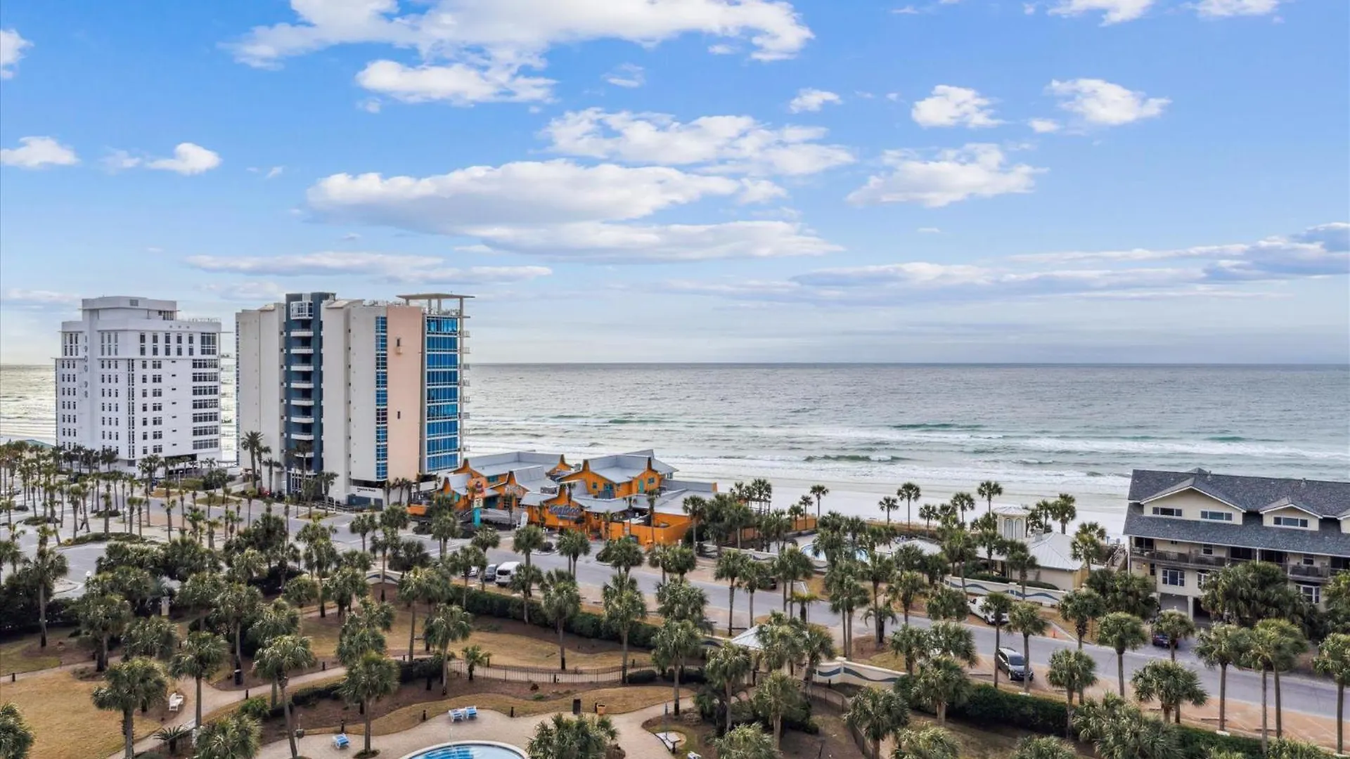 Apartment Sterling Shores 918- By Isle