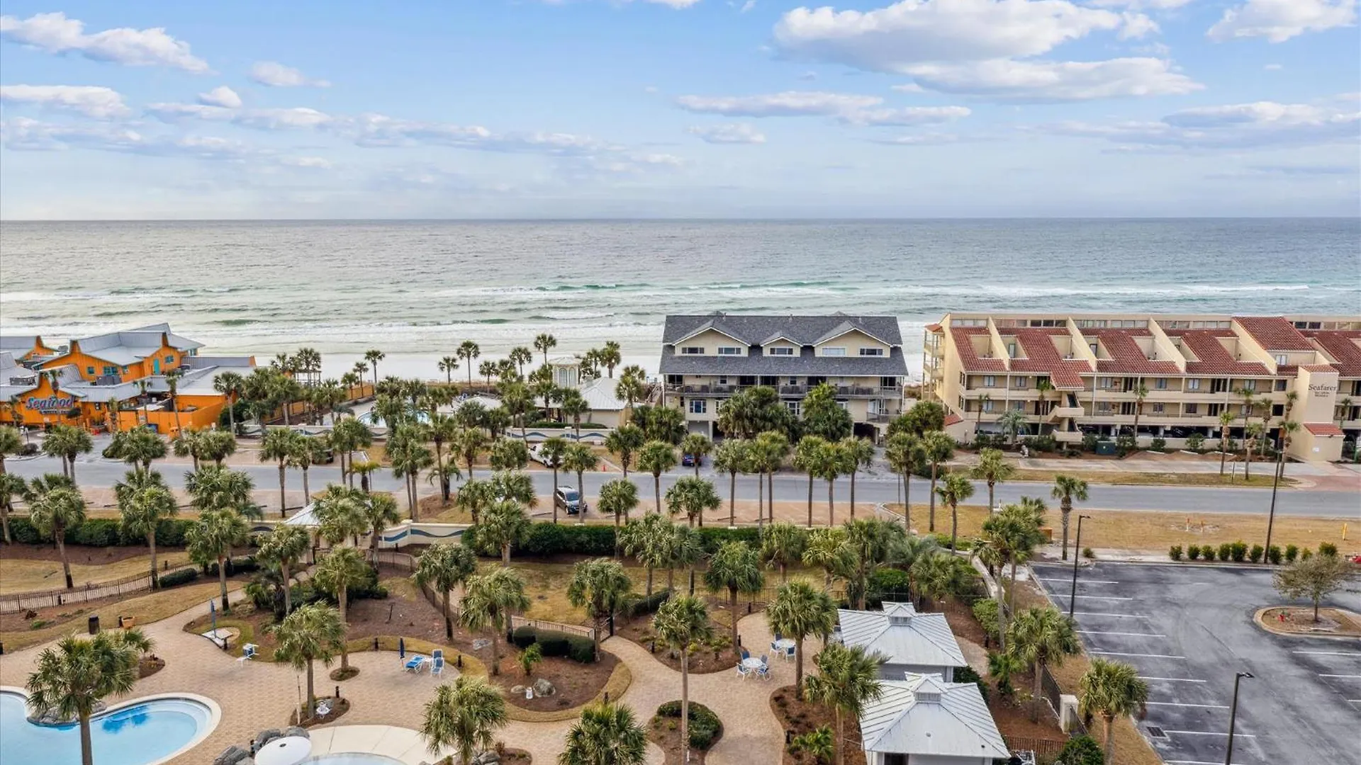 Sterling Shores 918- By Isle Apartment