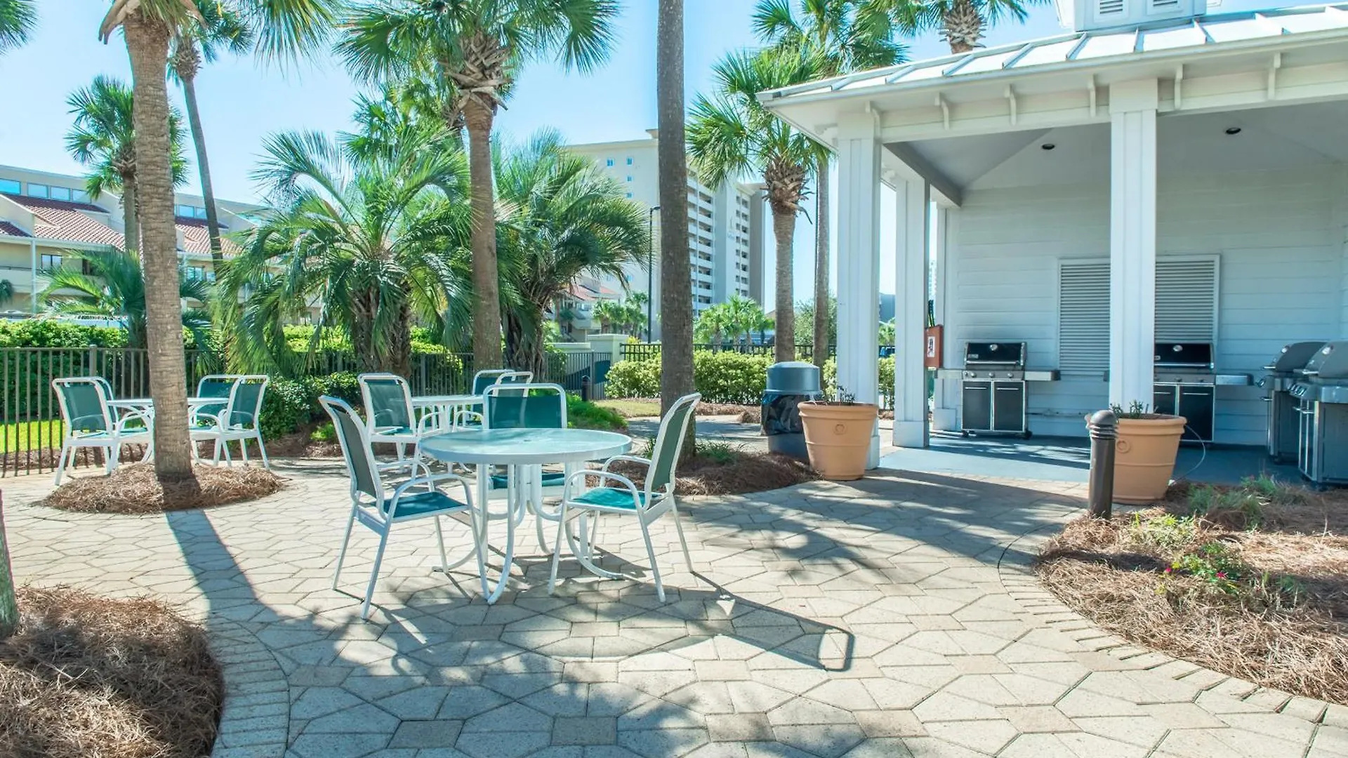 Sterling Shores 918- By Isle Apartment