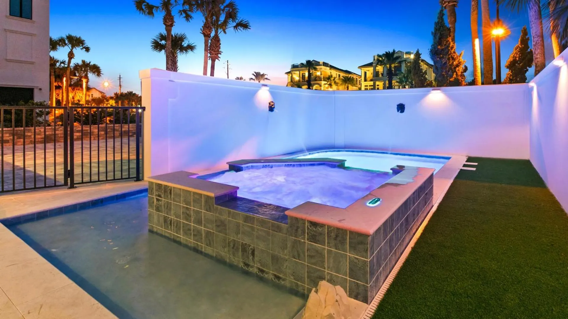 Casa vacanze Queen Of Crystal Shores Luxury Beachfront Retreat *