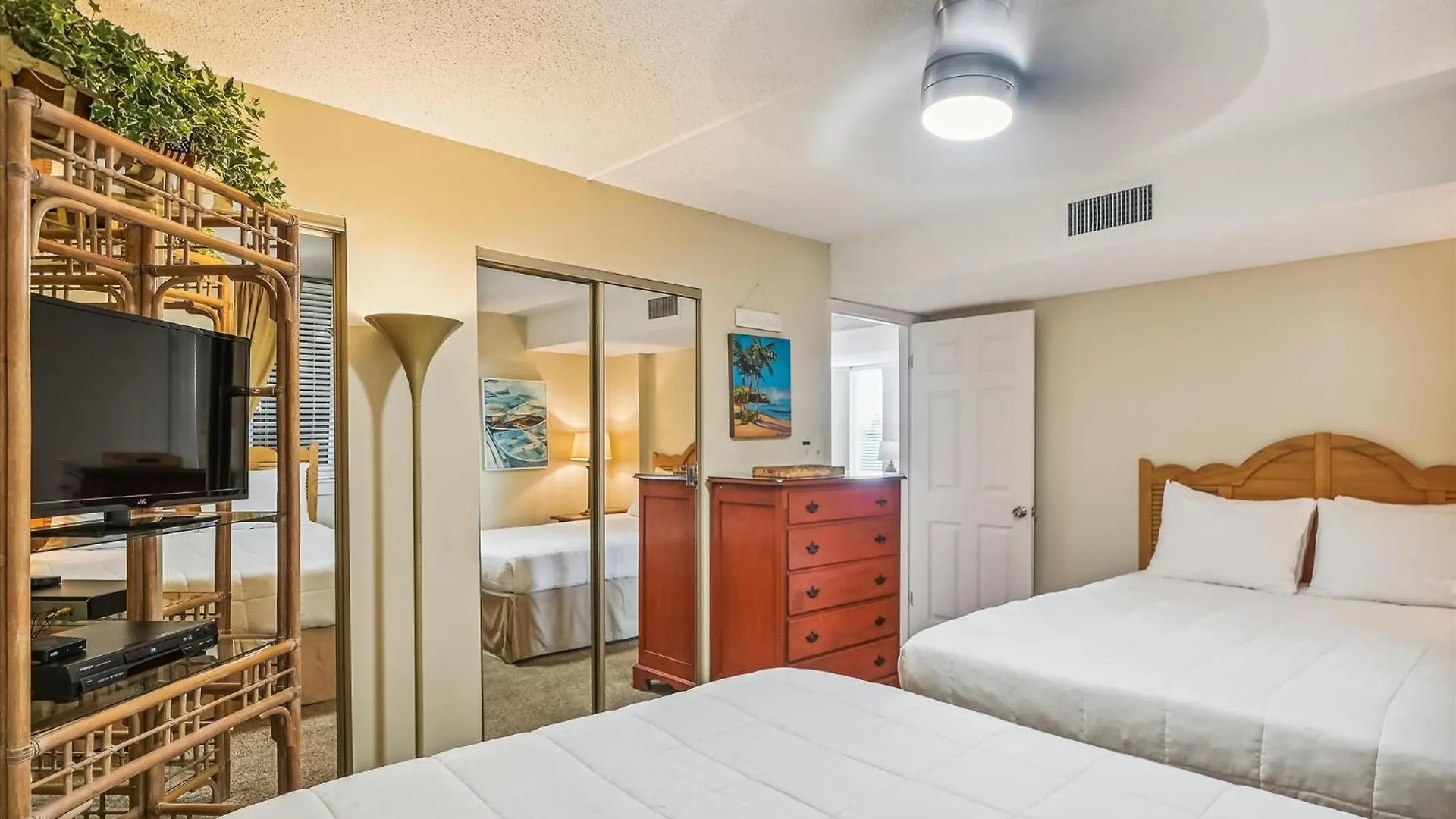 Apartment Dolphin Point 306c- By Isle Destin