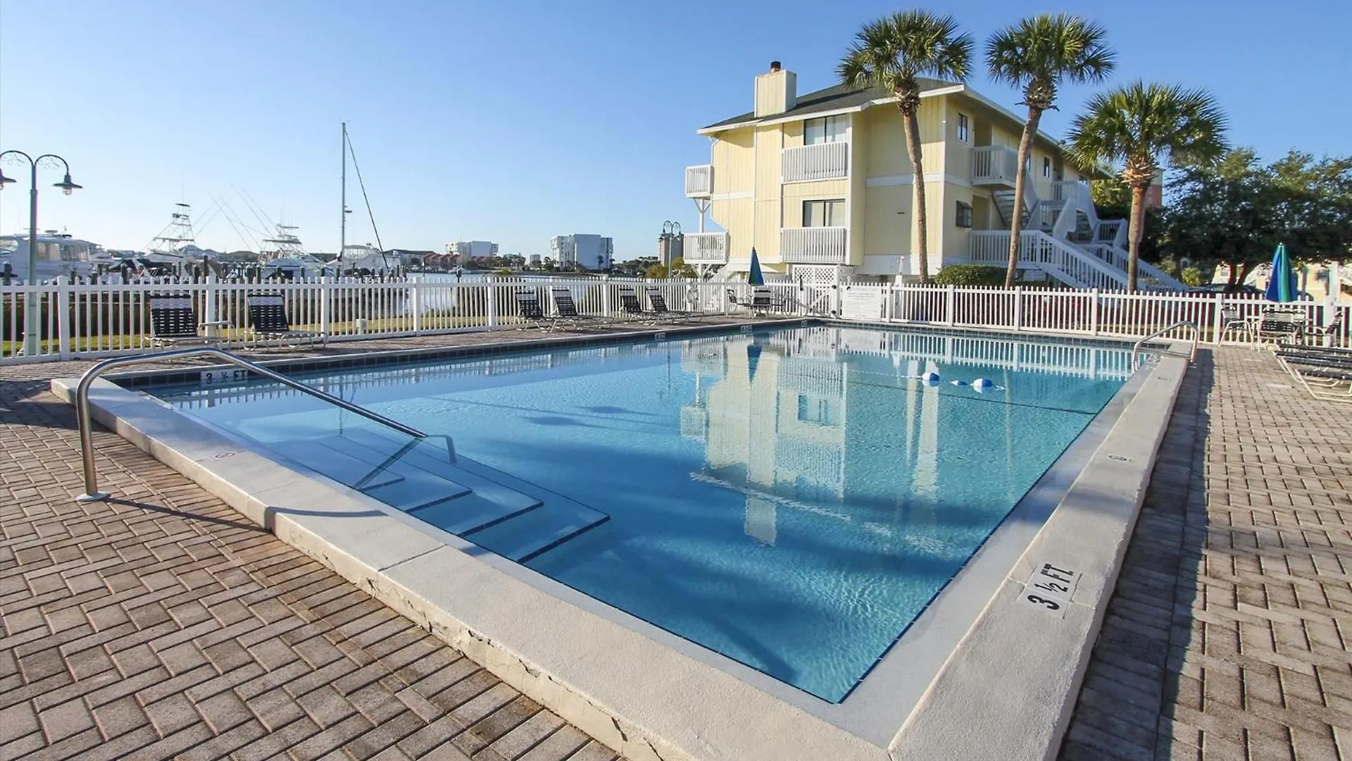 Sandpiper Cove 1115- By Isle *