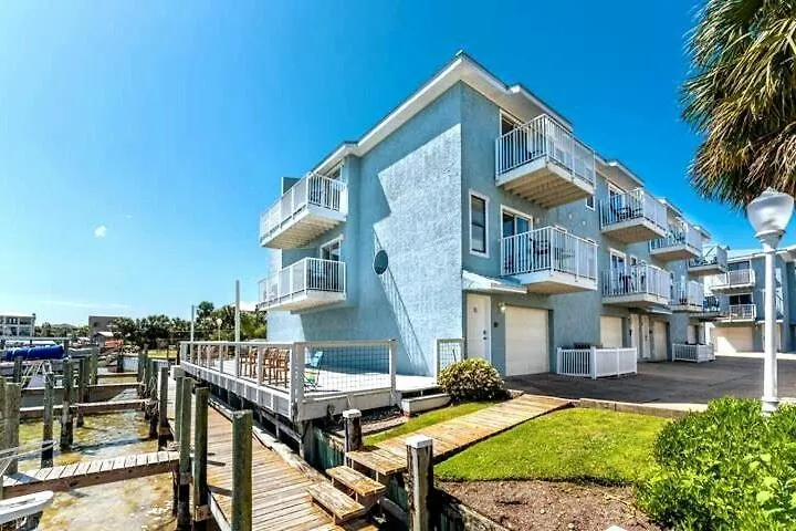 Sea-renity 4 Waterfront Balconies Gated Hébergement de vacances *