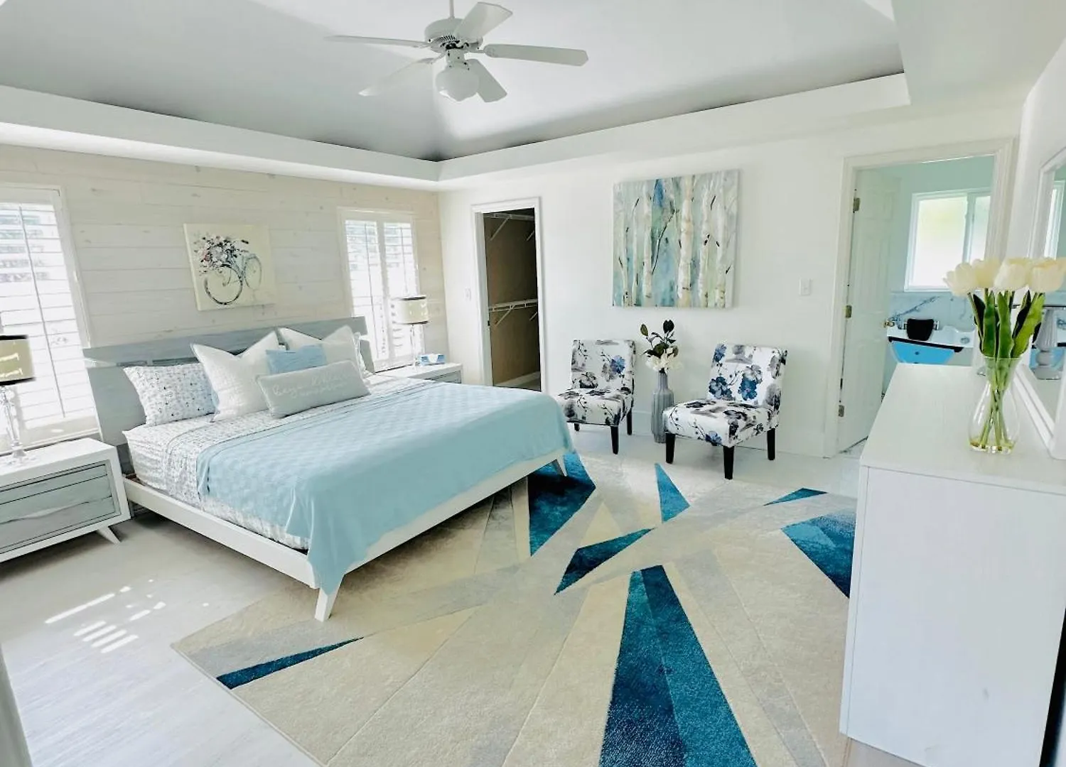 度假居 Ratiu House White Miramar 德斯廷