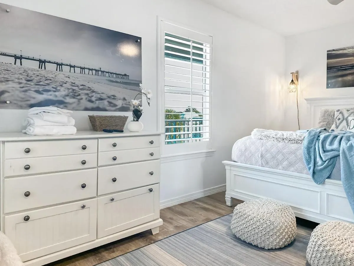 Sunrise Destin-ation View Heated Pool Holiday home *