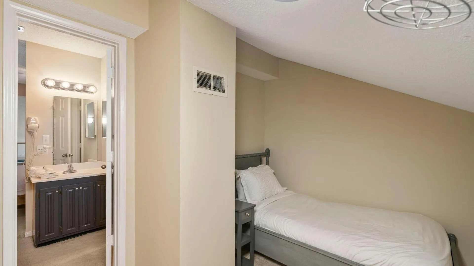 Crystal Sands 309a Holiday home