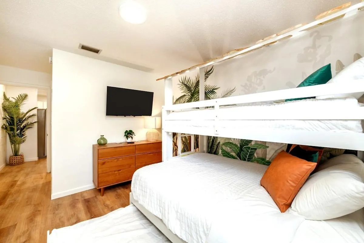 Eden Escape View 3 Pools Pet Friendly *