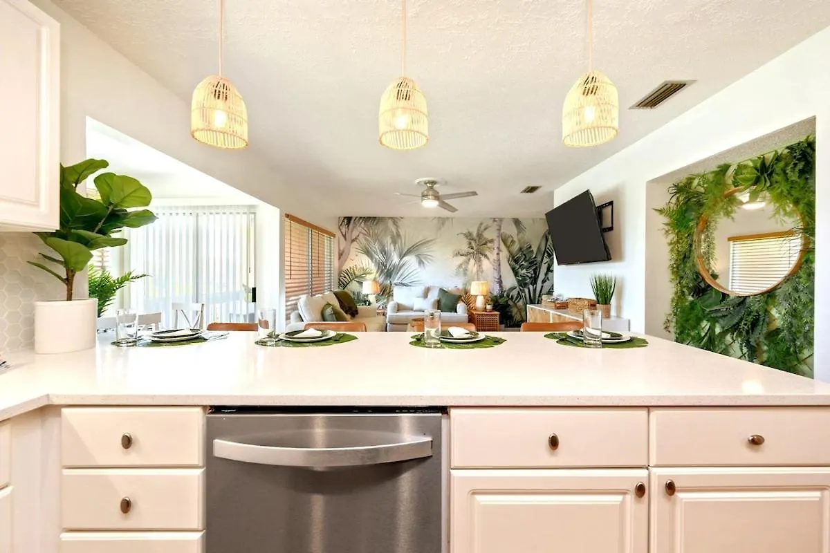 Eden Escape View 3 Pools Pet Friendly * Destin