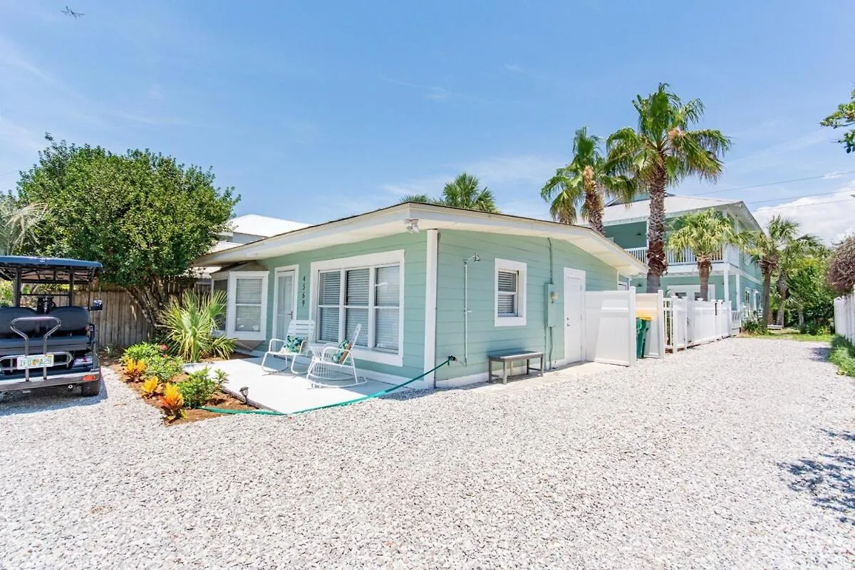 Holiday home Dream Weaver Golf Cart Deals Private Pool 1 Block To