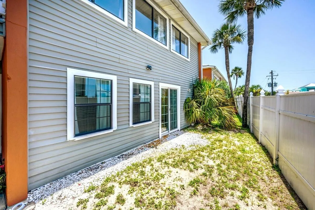 Holiday home Emerald Escape Peekaboo View 3 Pools Destin