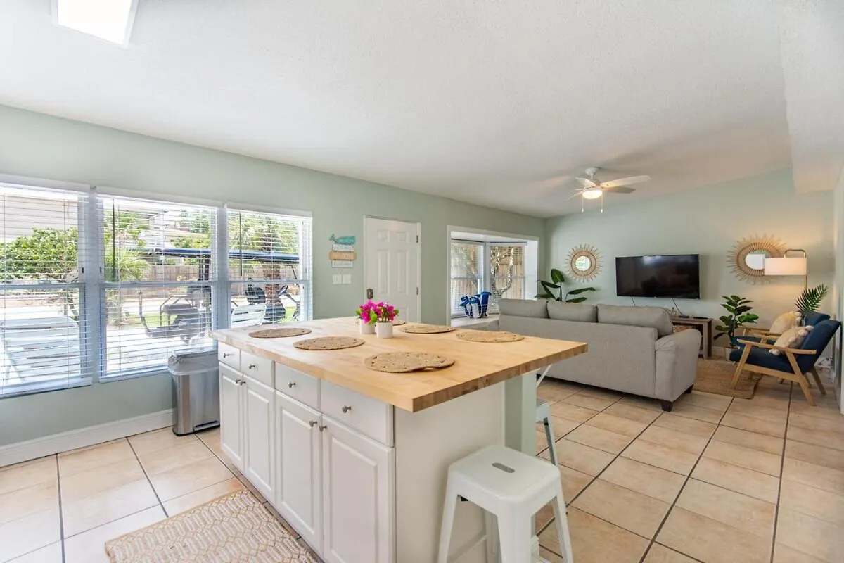 Dream Weaver Golf Cart Deals Private Pool 1 Block To Holiday home *