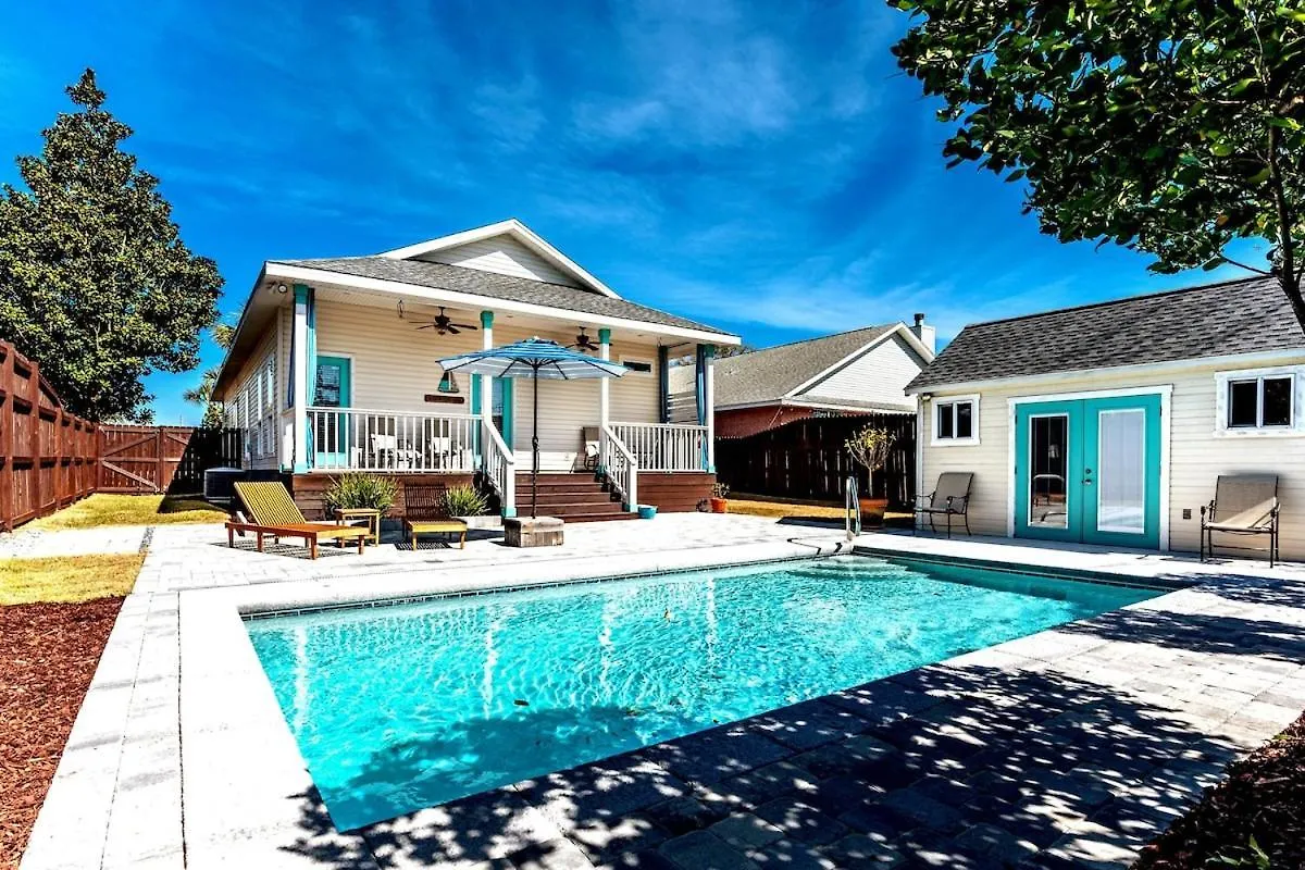 Sunsail Pool Heat & Golf Cart Deals Holiday home Destin