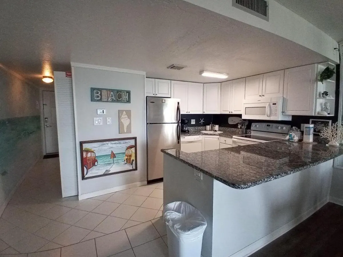 Surf And Racquet Unit 203 * Destin