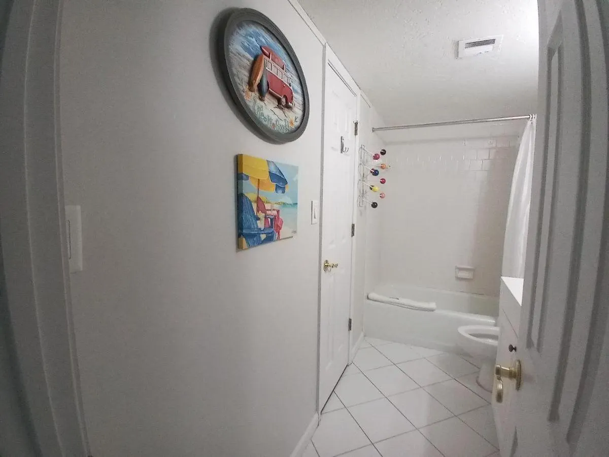Surf And Racquet Unit 203