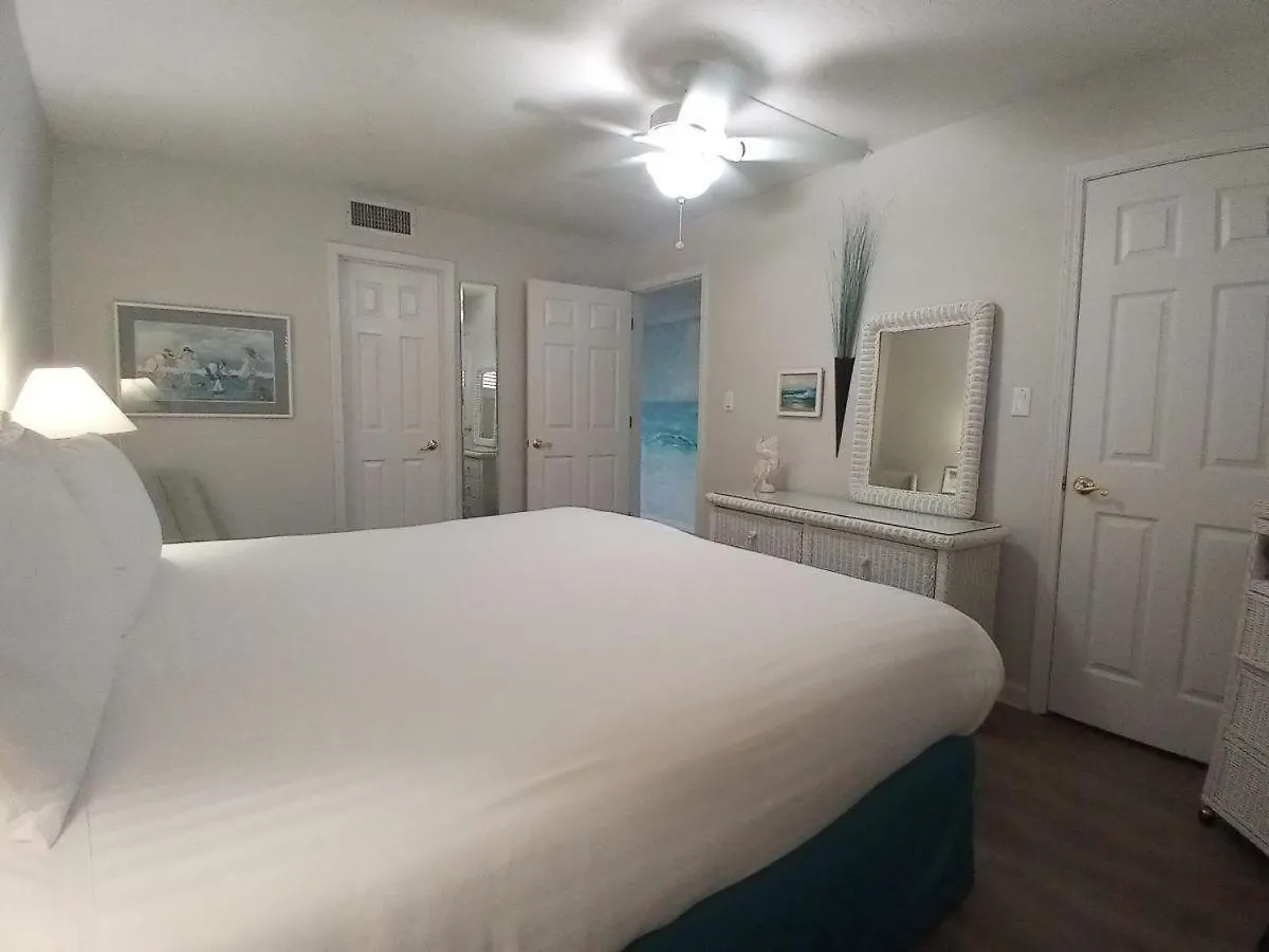 Surf And Racquet Unit 203 Holiday home *