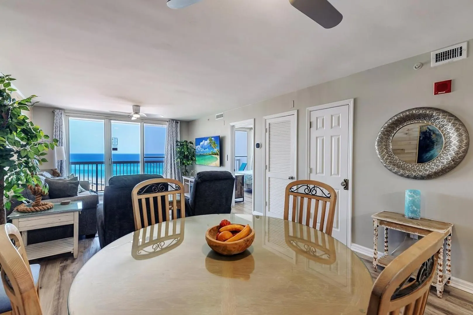 Pelican 1213 Destin