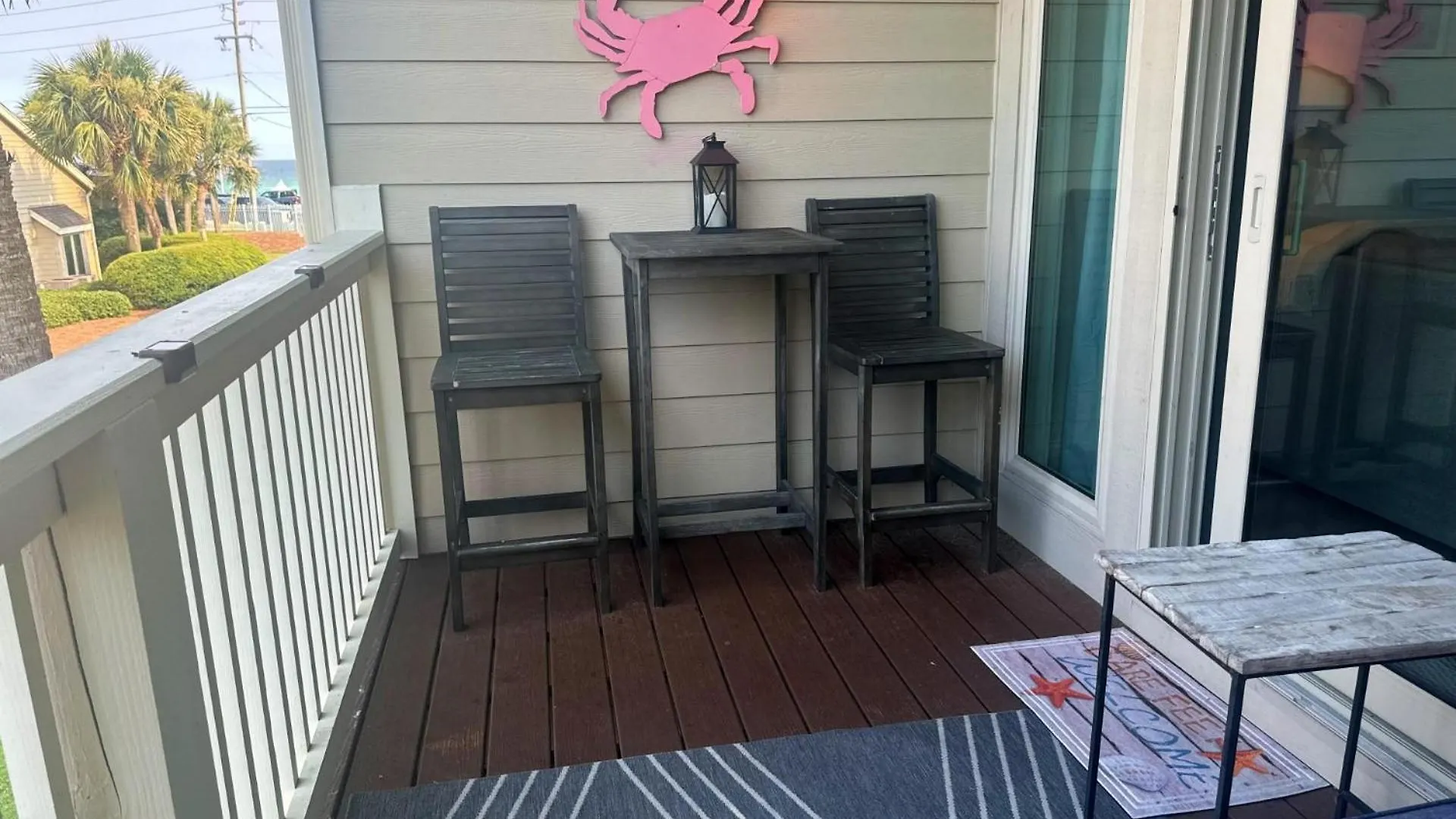 Front 163 * Destin