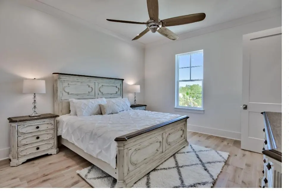Feriehus Sun Justice 4 Bd 4bth Close To