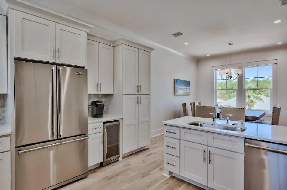 Feriehus Sun Justice 4 Bd 4bth Close To