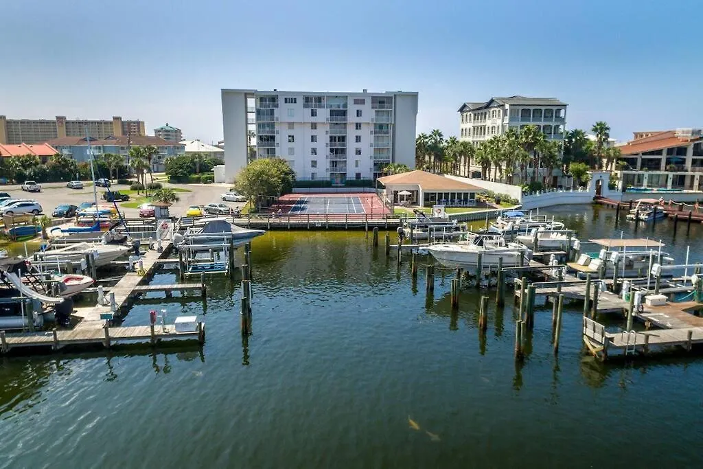 Palm Paradise - Harbor Apartment