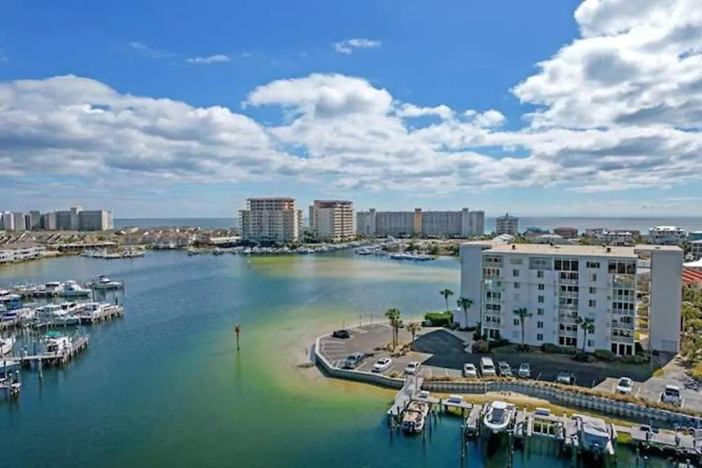 Palm Paradise - Harbor *