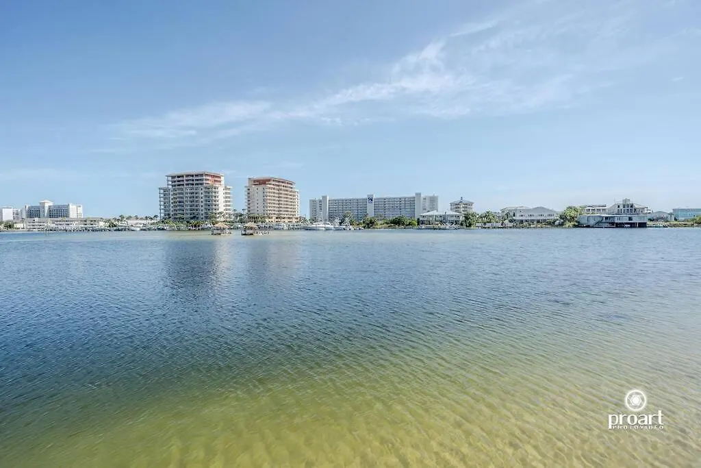 Palm Paradise - Harbor Apartment *