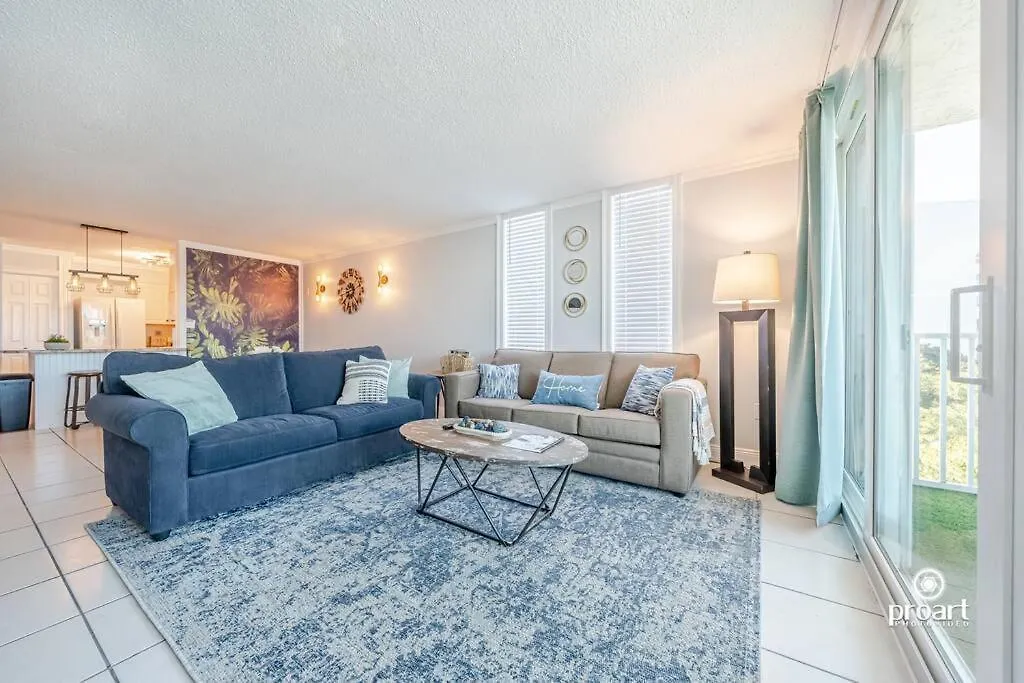 Palm Paradise - Harbor Apartment
