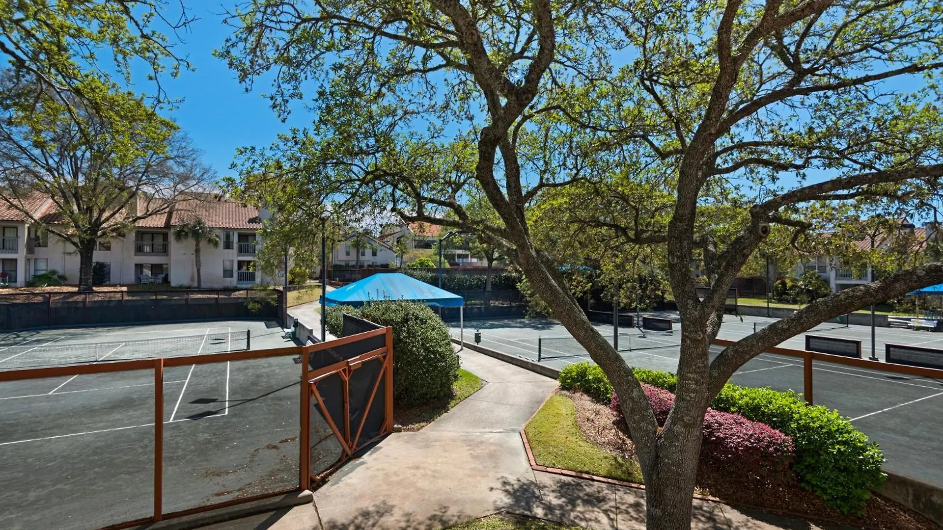 Tops'l Tennis Village 23 Apartmán Destin
