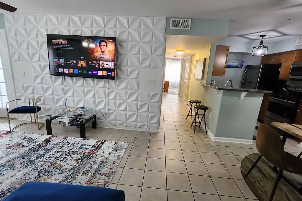 Beautiful 1st Floor Unit Half Mile From Amazing * Destin