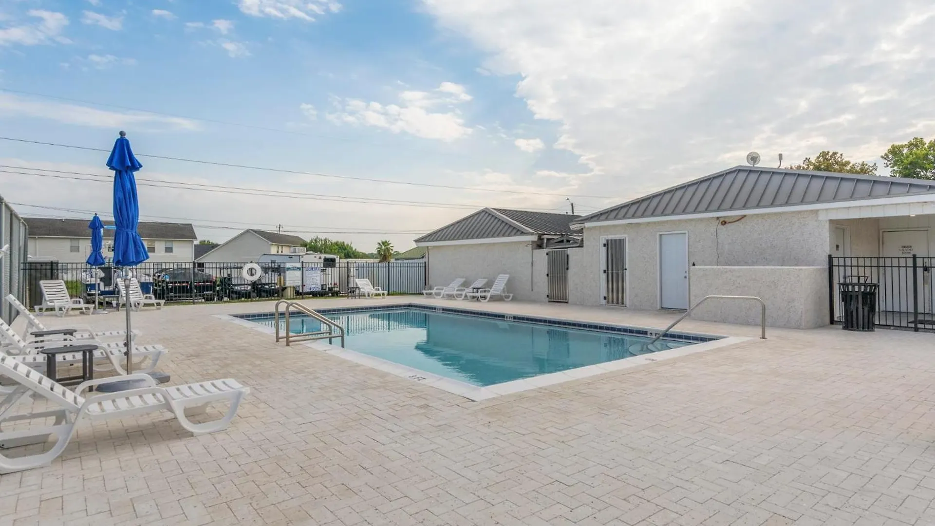 Sapphire Sands 3 Pools Pet Friendly *