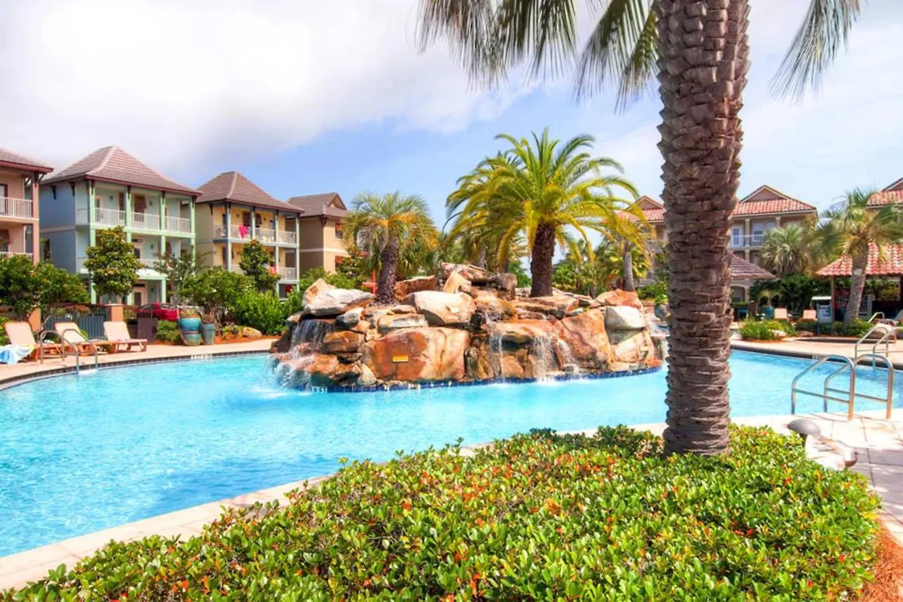 Holiday home Deja Blue Pool Front Pet Friendly