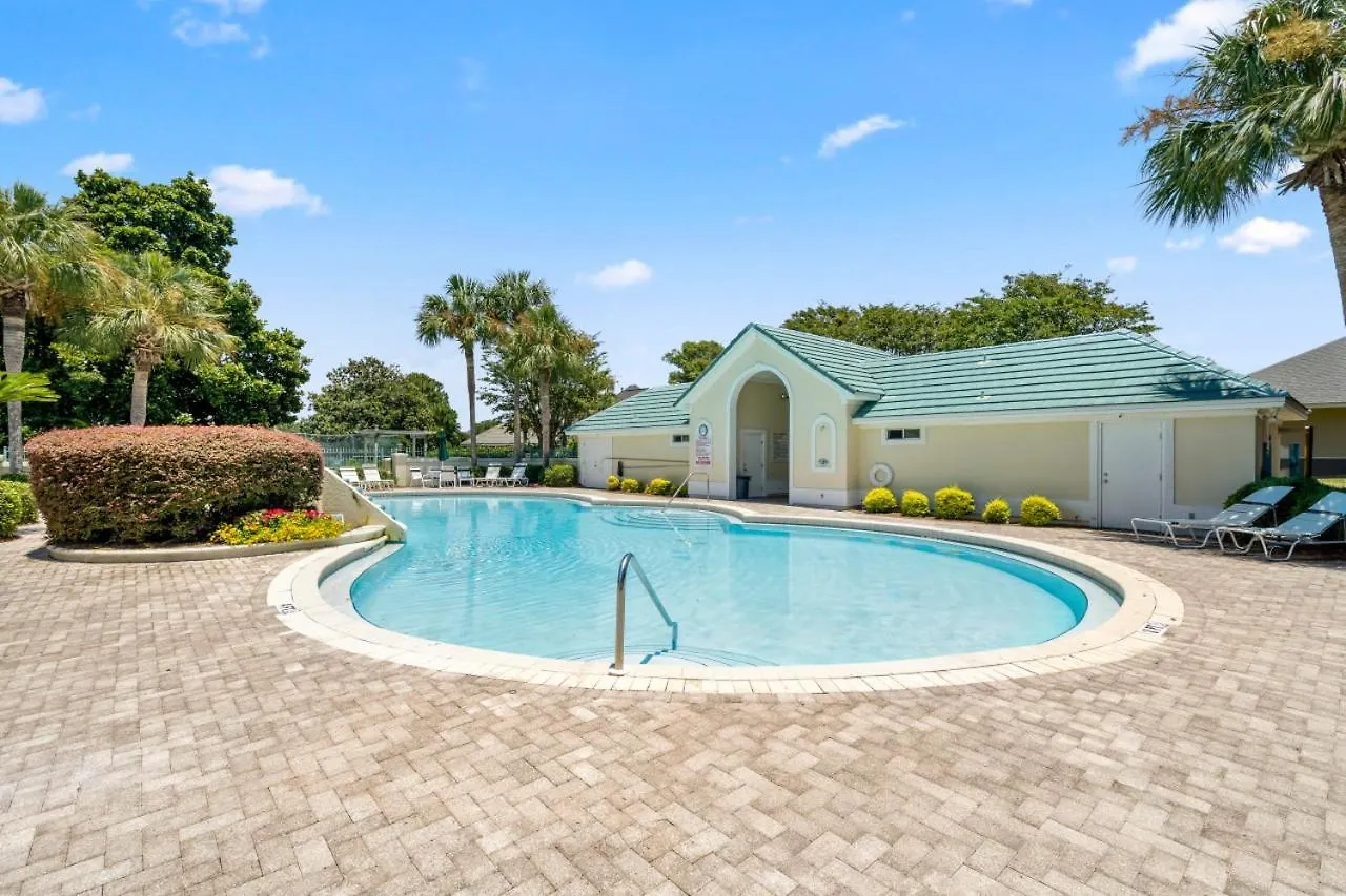 The Coral Reef At Avalon Estates - Private Holiday home *