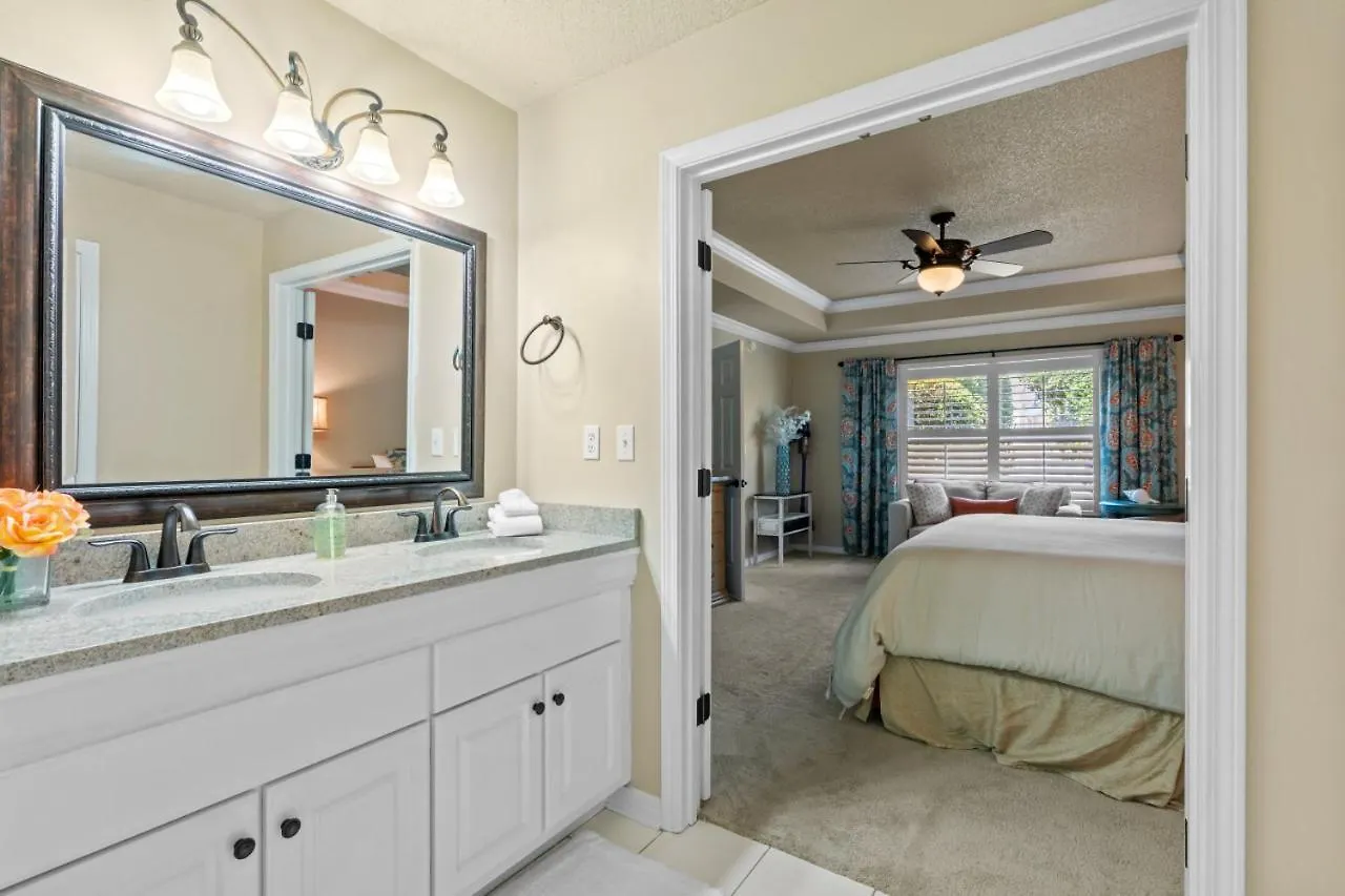 The Coral Reef At Avalon Estates - Private