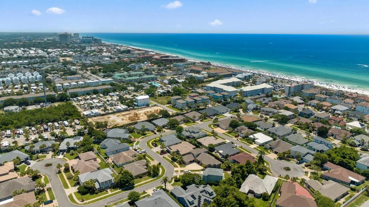 The Coral Reef At Avalon Estates - Private Destin