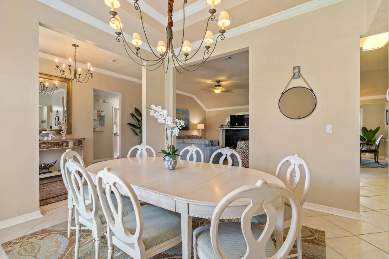 The Coral Reef At Avalon Estates - Private Holiday home *