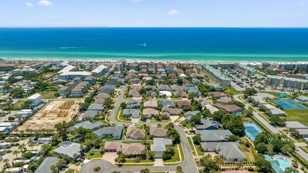 The Coral Reef At Avalon Estates - Private Holiday home *
