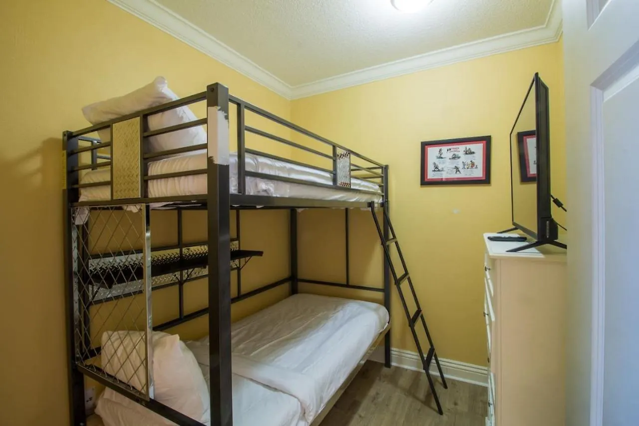 Emerald Grande Two Bedroom Holiday home *