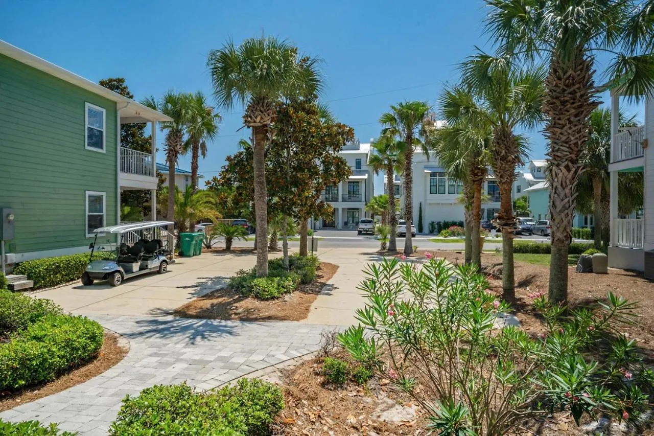 Rise And Shine Pet Friendly Golf Cart Included Holiday home *