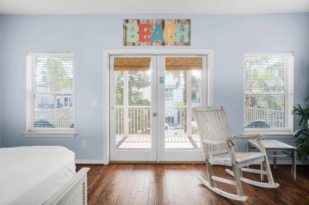 Rise And Shine Pet Friendly Golf Cart Included *