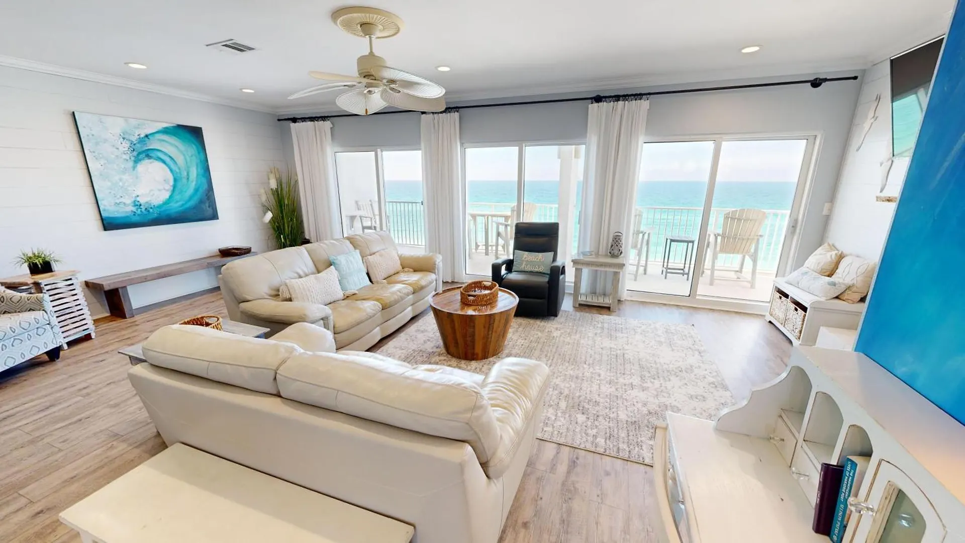 House 702a-by Isle Apartamento