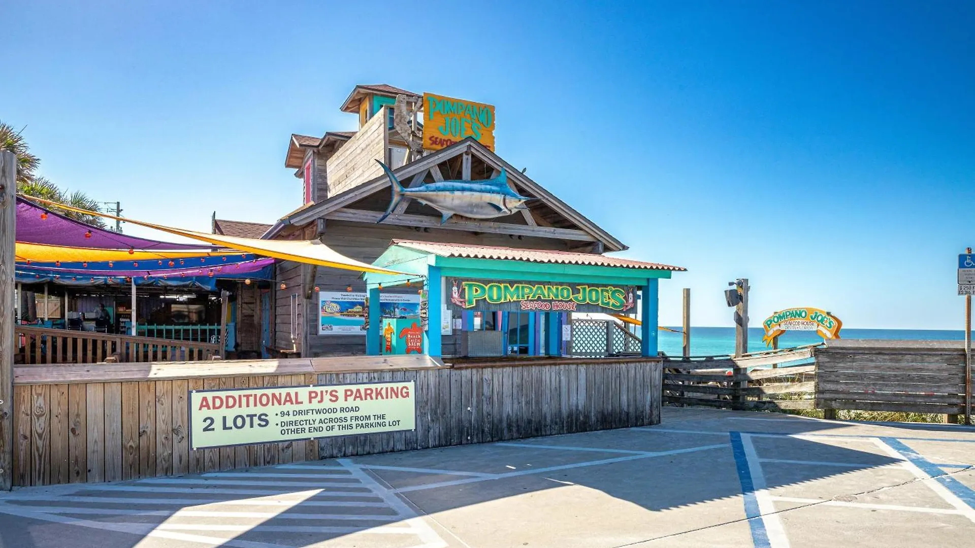 Dolphin Point 306c- By Isle *